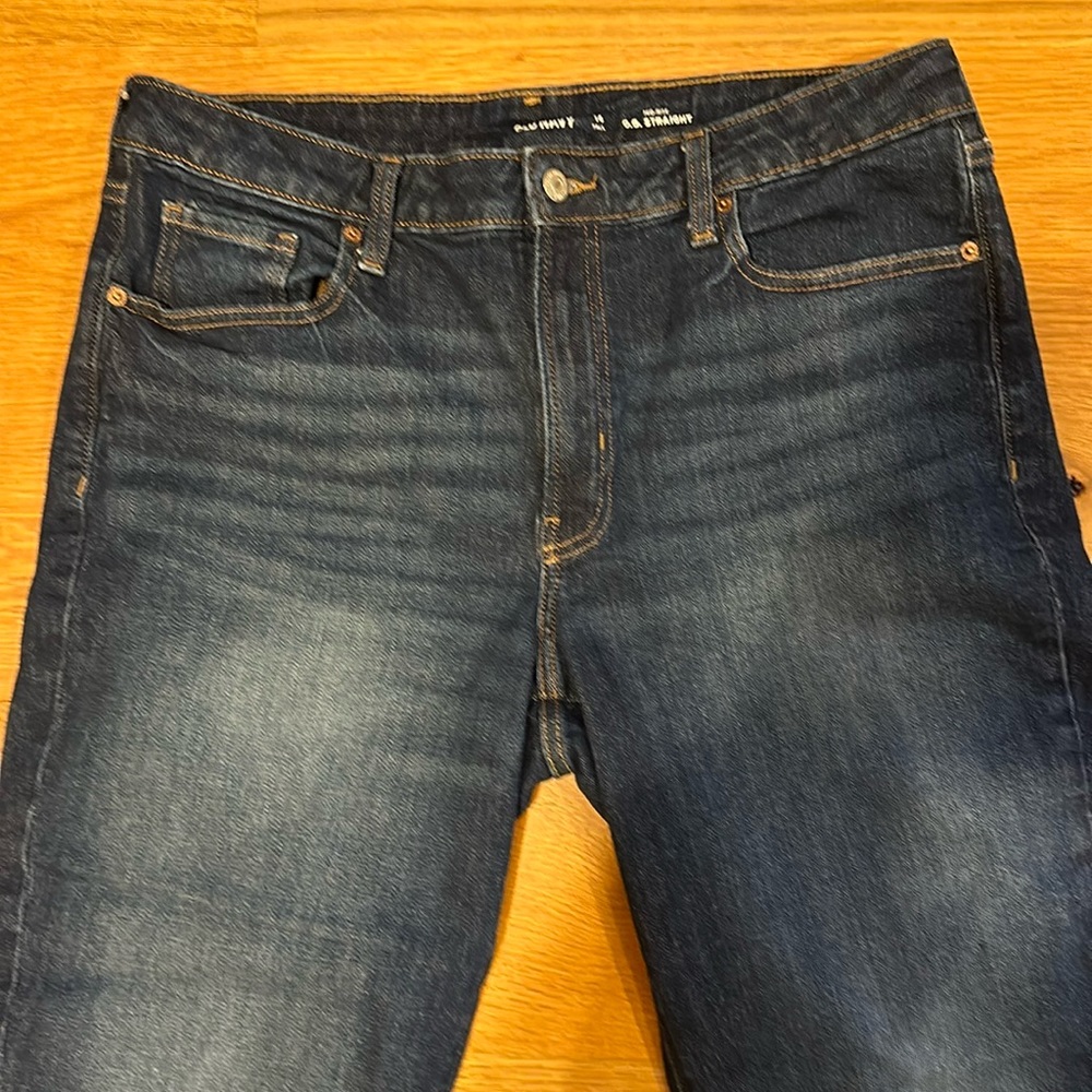 Old Navy OG Straight - Mid Rise - Picture 2 of 9